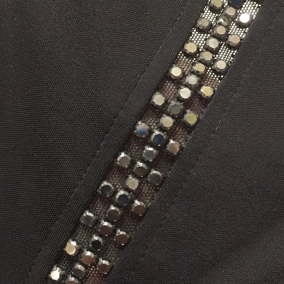 Cache Dress - Picture 2 of 6